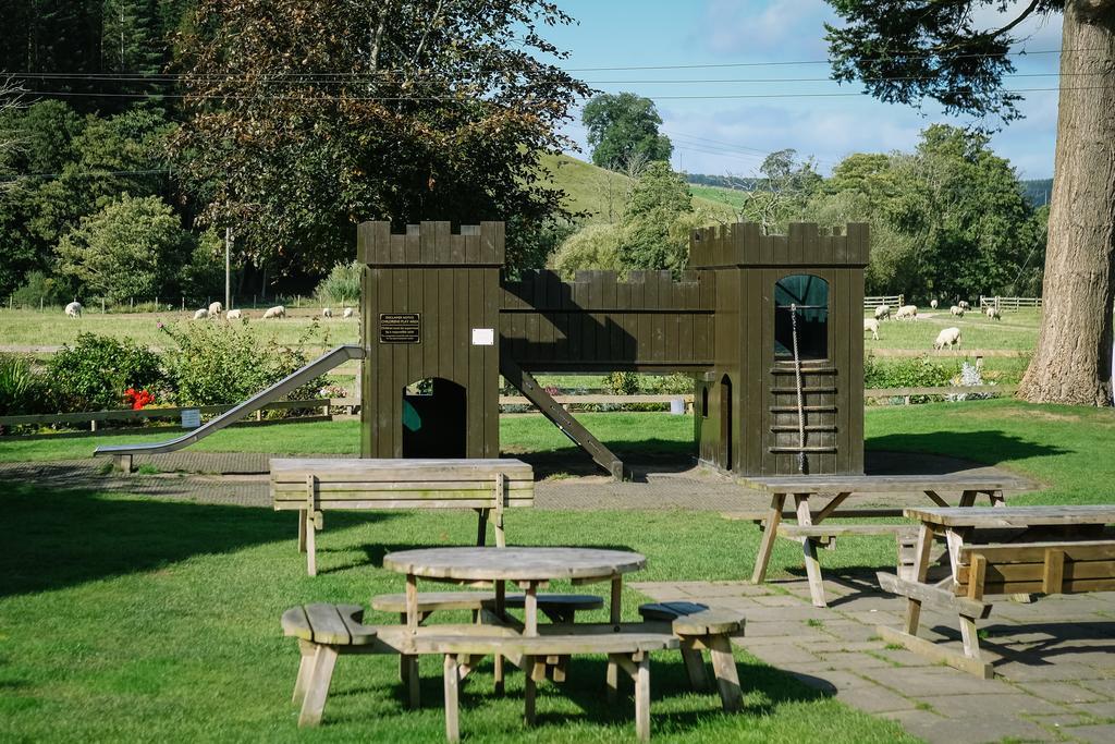 Sun Inn Pooley Bridge Eksteriør billede